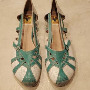 Kowalski Designer Spain Vintage Kitten 👠 ❣👠